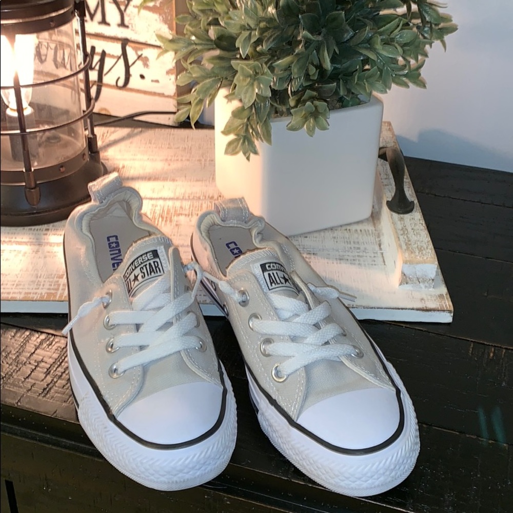 Converse women tennis size 6